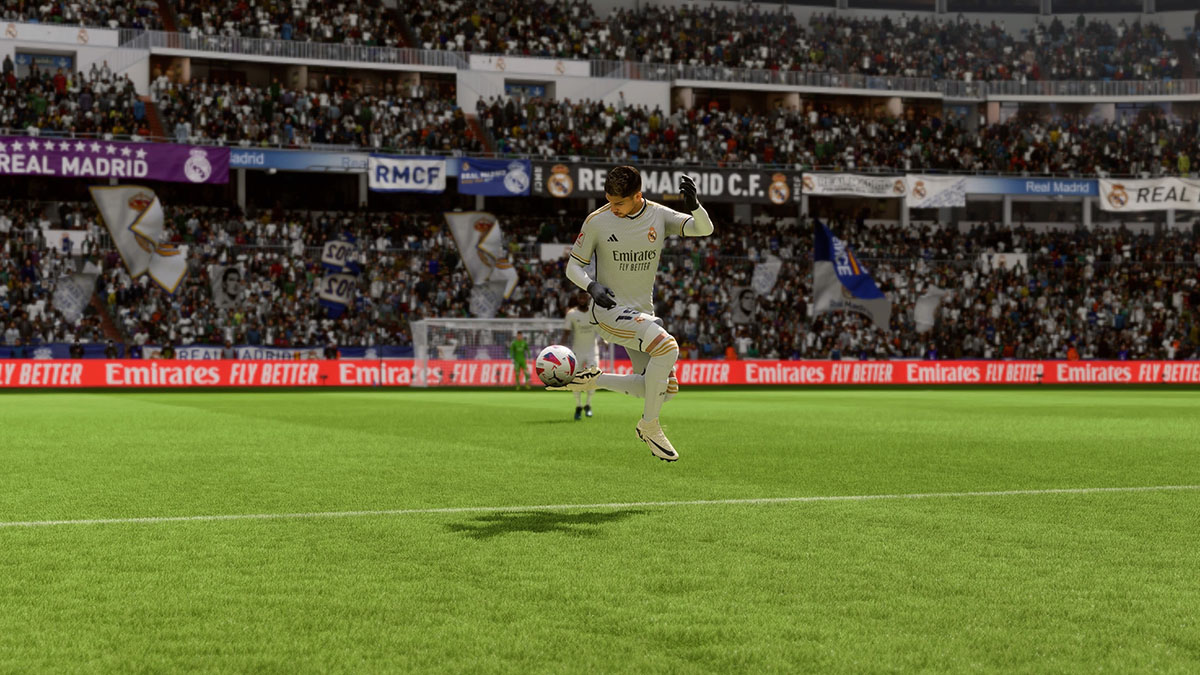 Valverde performing a Rainbow Flick in the Santiago Bernabeu stadium for Real Madrid